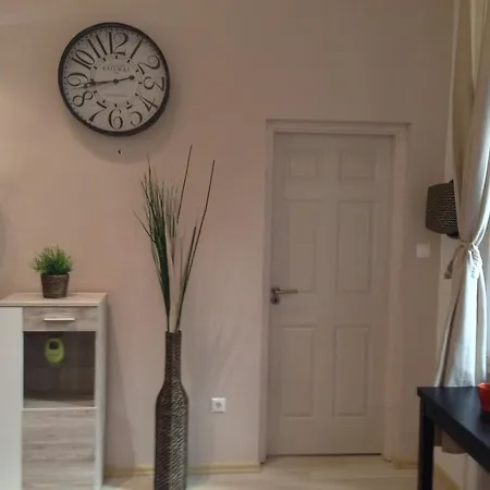 Smart 2 Apartment *